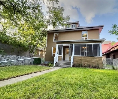Renovated & Spacious 4  Bedroom Character Unit in St. Boniface Image# 11