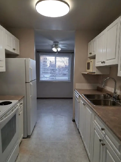 2nd Floor, 2 bedroom Condo in quiet Stony Plain Image# 6