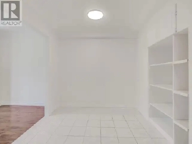 one bedroom   washroom on second floor Image# 1