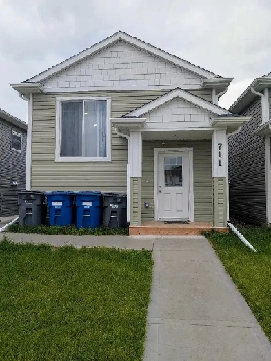 Evergreen - 3 bedrooms 2 bathrooms House - Pet Friendly Image# 4