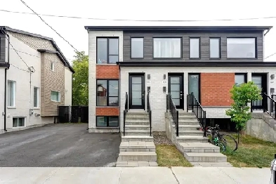 À VENDRE - Maison de ville moderne à étages avec cour privée Image# 2