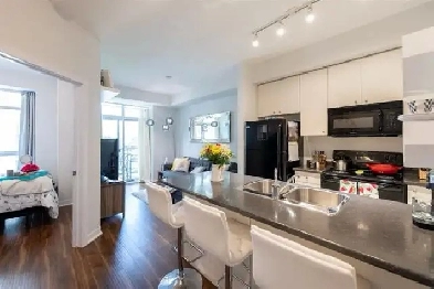 Spacious 1 bedroom condo in Durand area for rent Image# 7