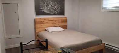 Tres petit studio meublé tout inclus location court terme, Image# 1