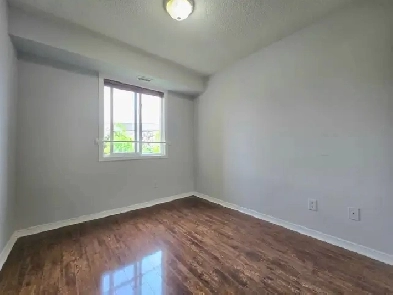 Rooms available for Rent at 684 Warden Avenue Image# 9