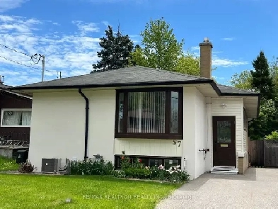 Main floor house for rent Image# 1