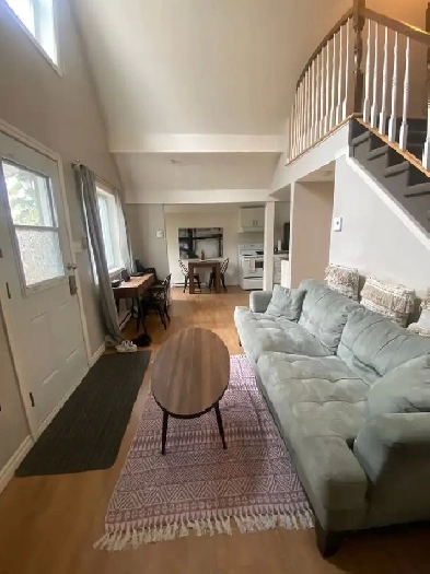 Gorgeous Loft Image# 4