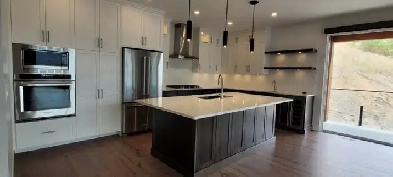 McKinley Beach 3br 3ba year lease Image# 1