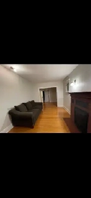 Furnished bedroom  in a house near Mcmaster Image# 7