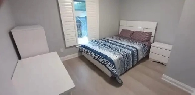 Affordable room nearby Ossington subway 1150 per month Image# 2