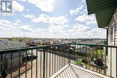 Beautiful 2bed 2bath TOP floor END unit Timberlea Fort McMurray Image# 9