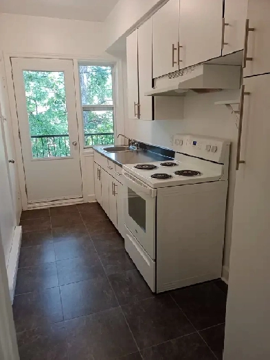 3-1/2 À LOUER À SAINT-LAMBERT |  3-1/2 FOR RENT IN SAINT-LAMBERT Image# 7