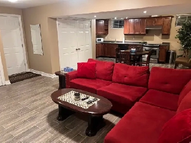 IN LAW SUITE Separate entrance 2 bedroom 1200sq/ft basement apar Image# 1