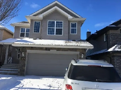 6 bedroom house for rent in Edmonton Image# 2