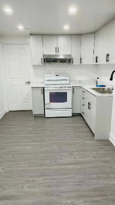 Shared room available for rent for vegetarian girl Image# 1