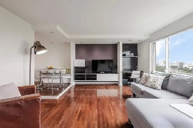 Prestigious Winnipeg downtown condo Image# 9