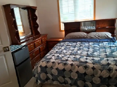 Commuter Renter Image# 1