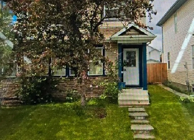 Three bedroom Duplex for rent Image# 1