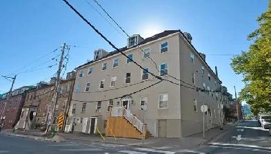 Cozy Bachelor– Hollis St. Nearby Library, Dalhousie Image# 3