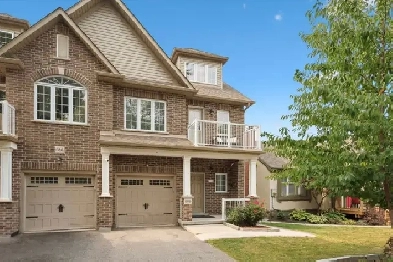 Spacious 4-Bedroom Semi in Guelph’s Historic Core Image# 5