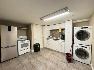 DT Markham room for rental Image# 5