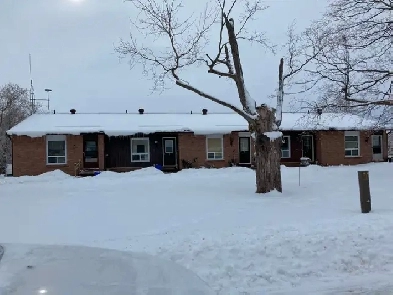 Townhouse is quiet neighborhood Image# 4