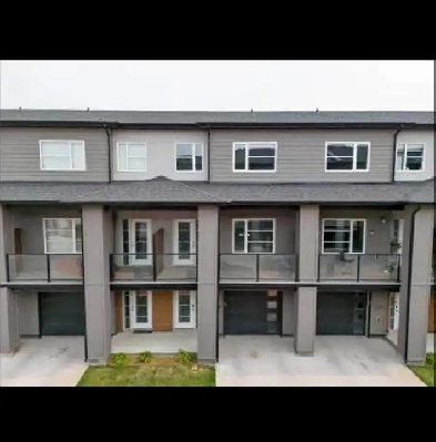 Bridgwater 4 Bed Townhouse – Oct 1 Sublease   Year Lease Option Image# 8