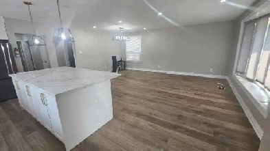 3 Bedroom Main Floor for Rent! - Morningside & Lawrence Image# 1