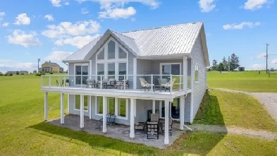 Beautiful Fully Furnished Waterview Home Image# 1