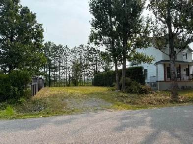 MAGNIFIQUE TERRAIN À MASCOUCHE ! Image# 1