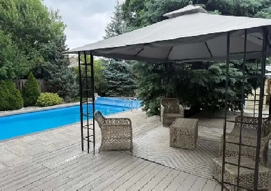 Detached Bungalow on Large Lot in Mississauga Image# 1