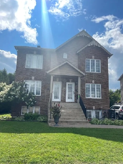 4 1\2 à louer BLAINVILLE, Semi-Meublé, 2 Stat., Cabanon, 1er OCT Image# 4