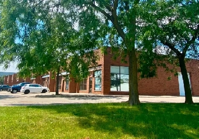 Commercial Unit 1497 SFDixie&Courtney Park Image# 8