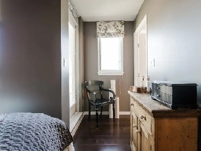 Private Room with Private Bath – All Inclusive – Downtown Image# 1