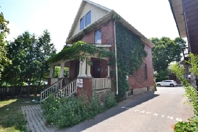 3rd Floor For Rent Image# 1