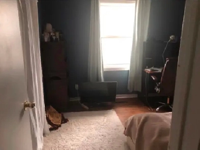 Master room for rent Image# 1