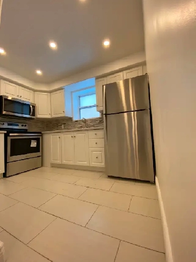 Renovated 1-Bedroom Unit -Available October 1st! Image# 1