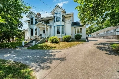 Live Free & Earn More: Your Five-Unit House‑Hack Haven in Digby Image# 8