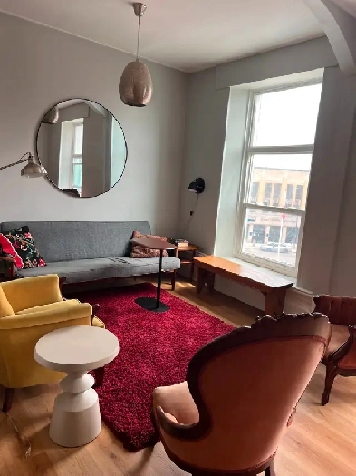 Great Furnished Flat in Centre of downtown Stratford Image# 1