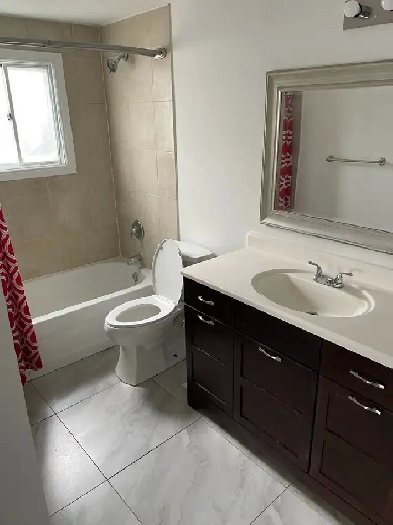 4 bedroom house available Image# 1