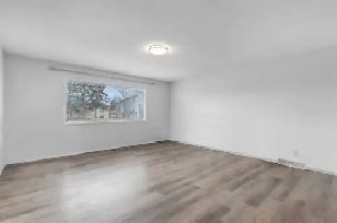 4-Bedroom Whole House in SW Glenbrook Community Image# 13