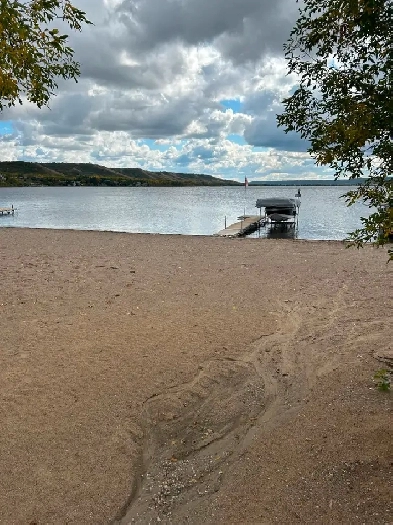 Crooked lake titled lakefront property Image# 4