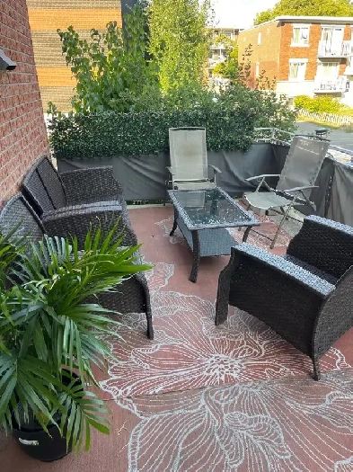 très grand 5 1/2 à louer Image# 1