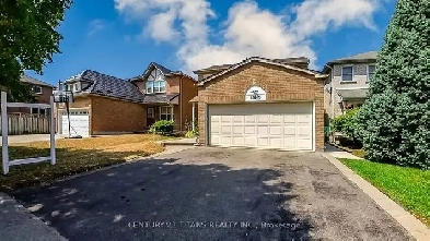 Turn Key and Move In Detached Home with Legal Bsmt Apartment! Image# 9