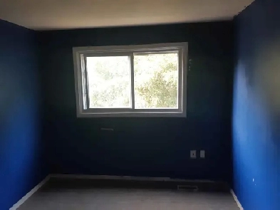 Room for rent in townhouse Image# 1