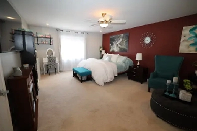 MAIN FLOOR - Incredible 4 Bedroom Home For Rent in Windfields! Image# 8