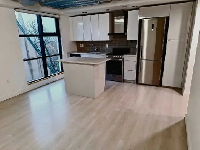 $2160 1 Bed 1 Bath Image# 2
