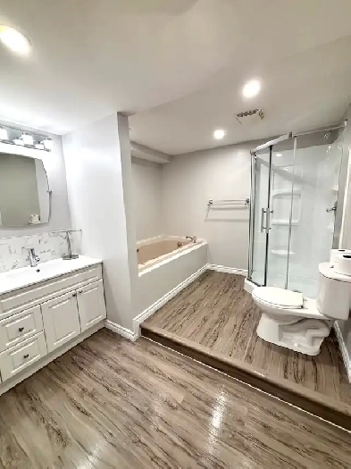 2 bedroom apartment Image# 3
