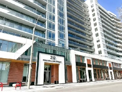 KiWi CONDOS: 2-Bedroom 2 Baths w/ Parking - Downtown Hamilton Image# 12