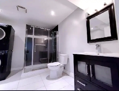 2Rm Walk out apartment with separate entrance in Bradford Image# 1