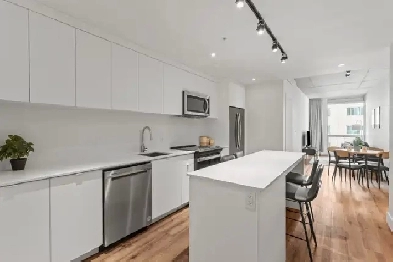 PRIVATE ROOM 750$ 1680 LINCOLN, DOWNTOWN MONTREAL Image# 6